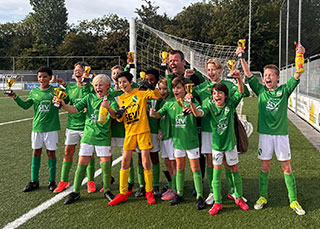 JO12-1 ongeslagen kampioen!