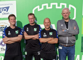 Trainers SEV selectie tekenen contract